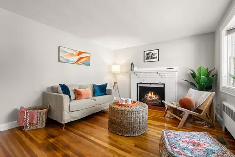 101 Chesbrough Rd, Boston, MA 02132