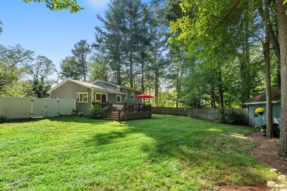 Exterior - 75 Westview, Lexington, MA 02421 photo 7 of 15