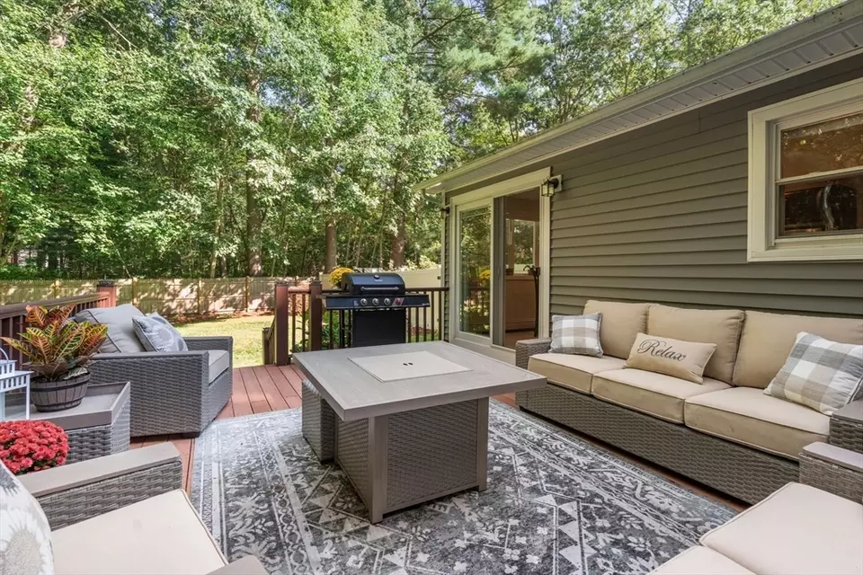 Exterior - 75 Westview, Lexington, MA 02421 photo 5 of 15