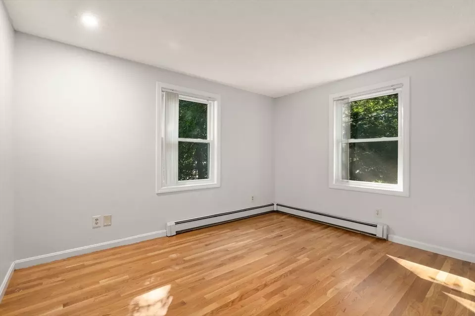 Bedroom - 75 Westview, Lexington, MA 02421 photo 4 of 5