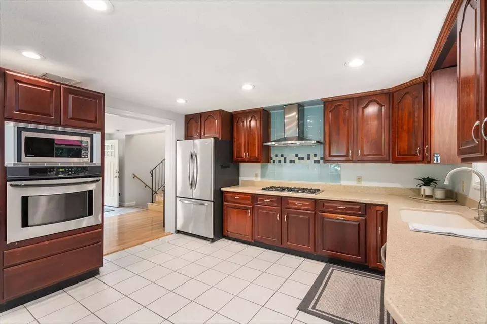 Kitchen - 75 Westview, Lexington, MA 02421 photo 1 of 3