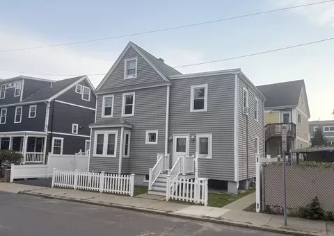 13 Princeton St, Somerville, MA 02144