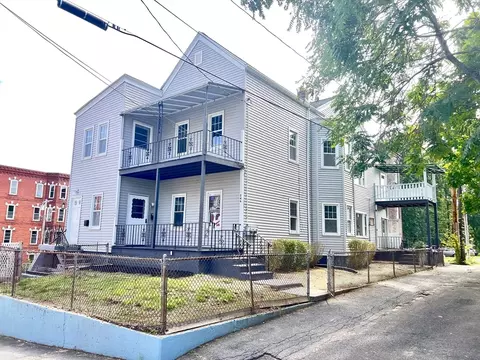 246 E Dwight St, Holyoke, MA 01040