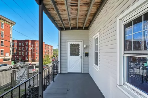 246 E Dwight St, Holyoke, MA 01040 photo 5
