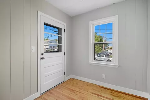 246 E Dwight St, Holyoke, MA 01040 photo 6