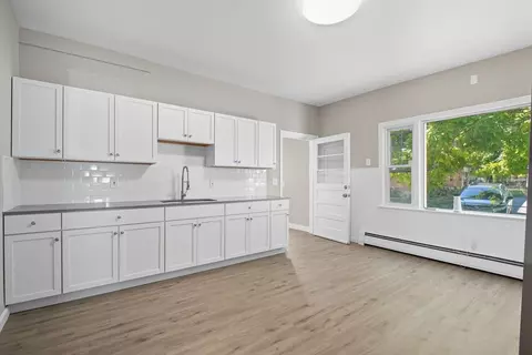 246 E Dwight St, Holyoke, MA 01040 photo 12