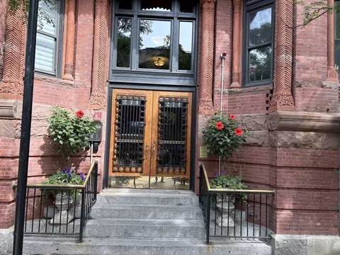 271 Dartmouth #PH 6C, Boston, MA 02116