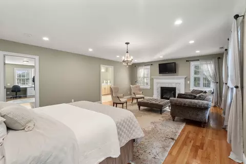 97 Great Plain Ave, Needham, MA 02492 photo 18
