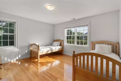 97 Great Plain Ave, Needham, MA 02492 photo 23