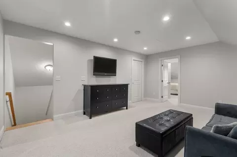 97 Great Plain Ave, Needham, MA 02492 photo 29