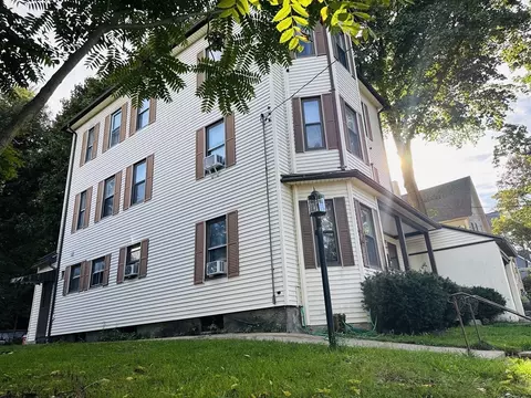 5 Tatman St, Worcester, MA 01607 photo 3
