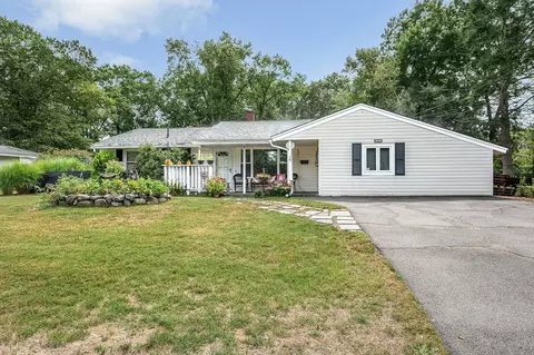 19 Christopher Rd, Brockton, MA 02302