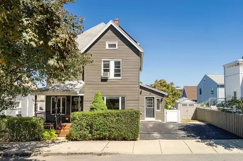 34 Oakland Ave, Everett, MA 02149 photo 2