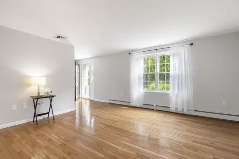 9 Heritage Path, Millis, MA 02054 photo 3