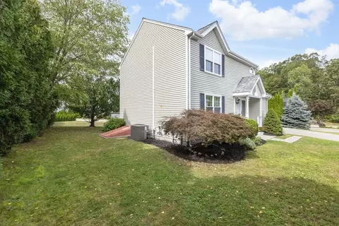 9 Heritage Path, Millis, MA 02054 photo 30
