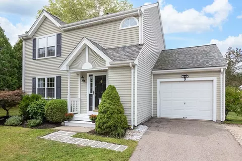 9 Heritage Path, Millis, MA 02054