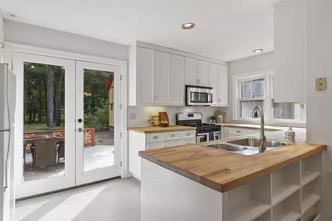 56 Windsor Ave, Acton, MA 01720 photo 14