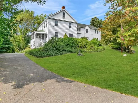 51 Walnut St, Saugus, MA 01906