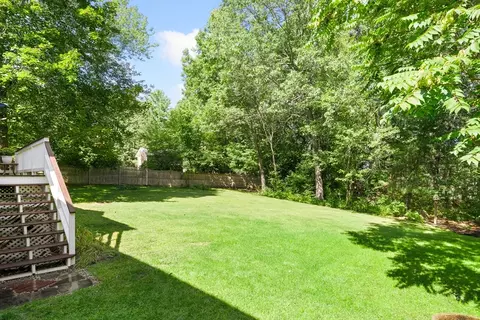 46 Crestview Dr, Mendon, MA 01756 photo 34