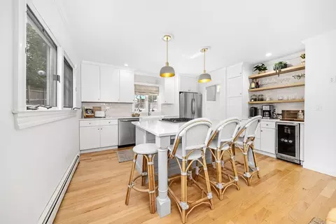 21 Hersey St, Hingham, MA 02043 photo 10