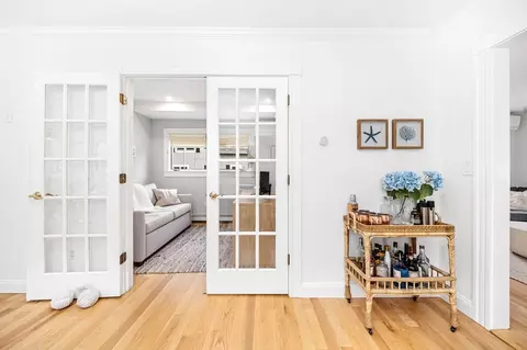 21 Hersey St, Hingham, MA 02043 photo 6