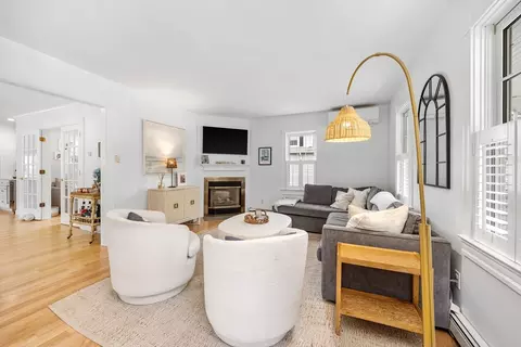 21 Hersey St, Hingham, MA 02043 photo 5