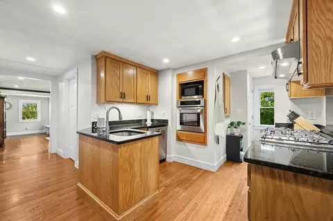 66 Wilkinson, Worcester, MA 01606 photo 10