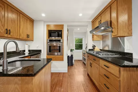 66 Wilkinson, Worcester, MA 01606 photo 11