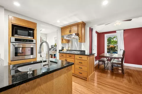 66 Wilkinson, Worcester, MA 01606 photo 9