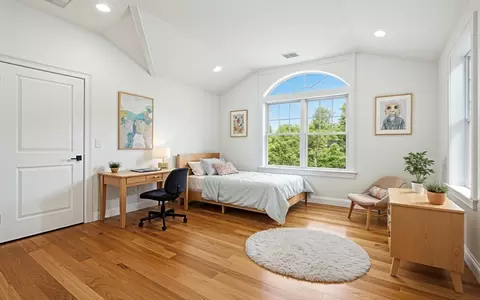 Bedroom - 53 Cider Mill Ln, Upton, MA 01568 photo 8 of 9