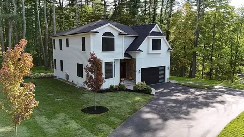Exterior - 53 Cider Mill Ln, Upton, MA 01568 photo 4 of 4