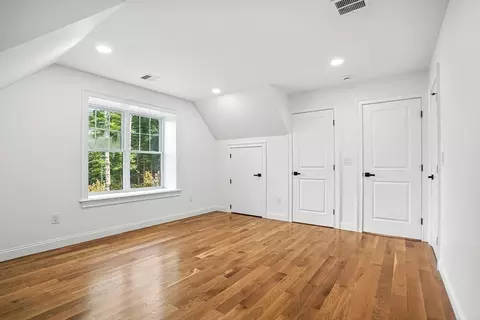 Bedroom - 53 Cider Mill Ln, Upton, MA 01568 photo 7 of 9