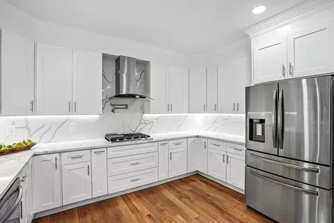 Kitchen - 53 Cider Mill Ln, Upton, MA 01568 photo 3 of 5