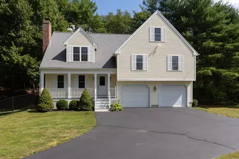 10 Old Millville Rd, Uxbridge, MA 01569