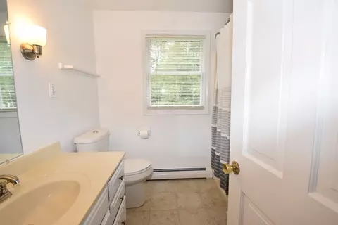 Bath - 331 Cooper Rd, Northbridge, MA 01534 photo 2 of 2
