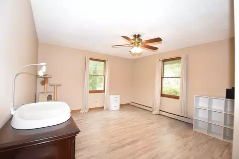 Bedroom - 331 Cooper Rd, Northbridge, MA 01534 photo 1 of 8