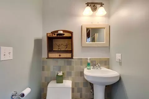 2 Deane Ave, Winthrop, MA 02152 photo 16