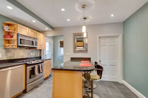 2 Deane Ave, Winthrop, MA 02152 photo 8