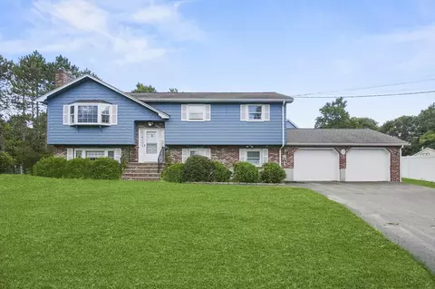 417 Central St, Acton, MA 01720