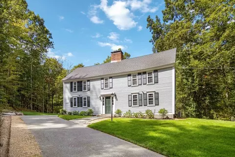 238 Essex St, Middleton, MA 01949