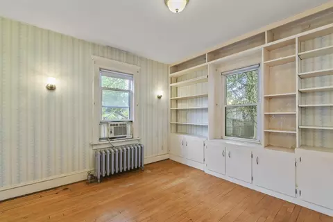 124 Washington St, Springfield, MA 01108 photo 8