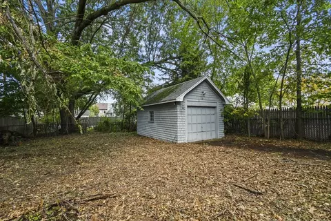 124 Washington St, Springfield, MA 01108 photo 28