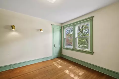 124 Washington St, Springfield, MA 01108 photo 15