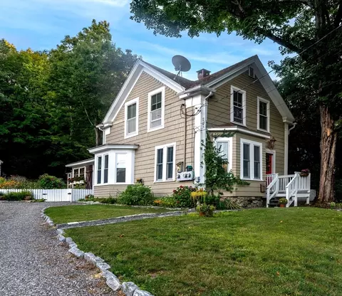 39 Sunnyside Ave, Holden, MA 01520