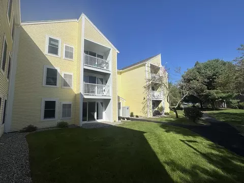 5 Marc Dr #C1, Plymouth, MA 02360
