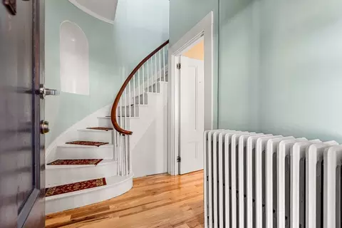 33 Middle St, Gloucester, MA 01930 photo 13