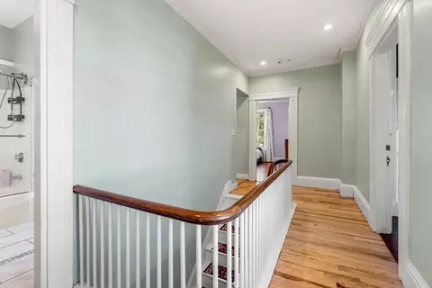 33 Middle St, Gloucester, MA 01930 photo 24