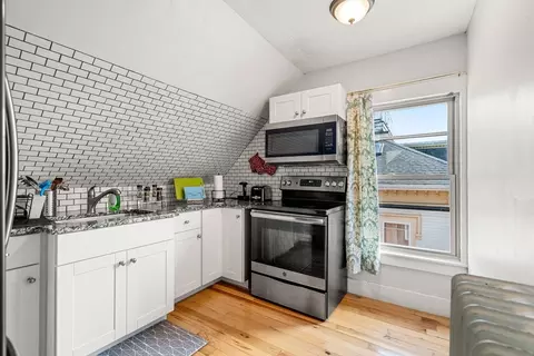 33 Middle St, Gloucester, MA 01930 photo 35