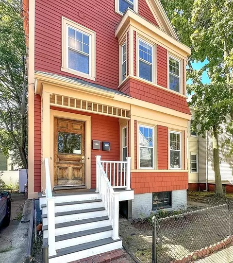 9 Bowdoin, Somerville, MA 02143