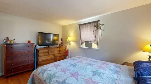Bedroom - 4 Stratton Dr, Hudson, MA 01749 photo 1 of 4